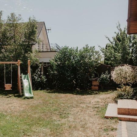 Domek Wypoczynkowy Piotr Stegna  Ngoại thất bức ảnh